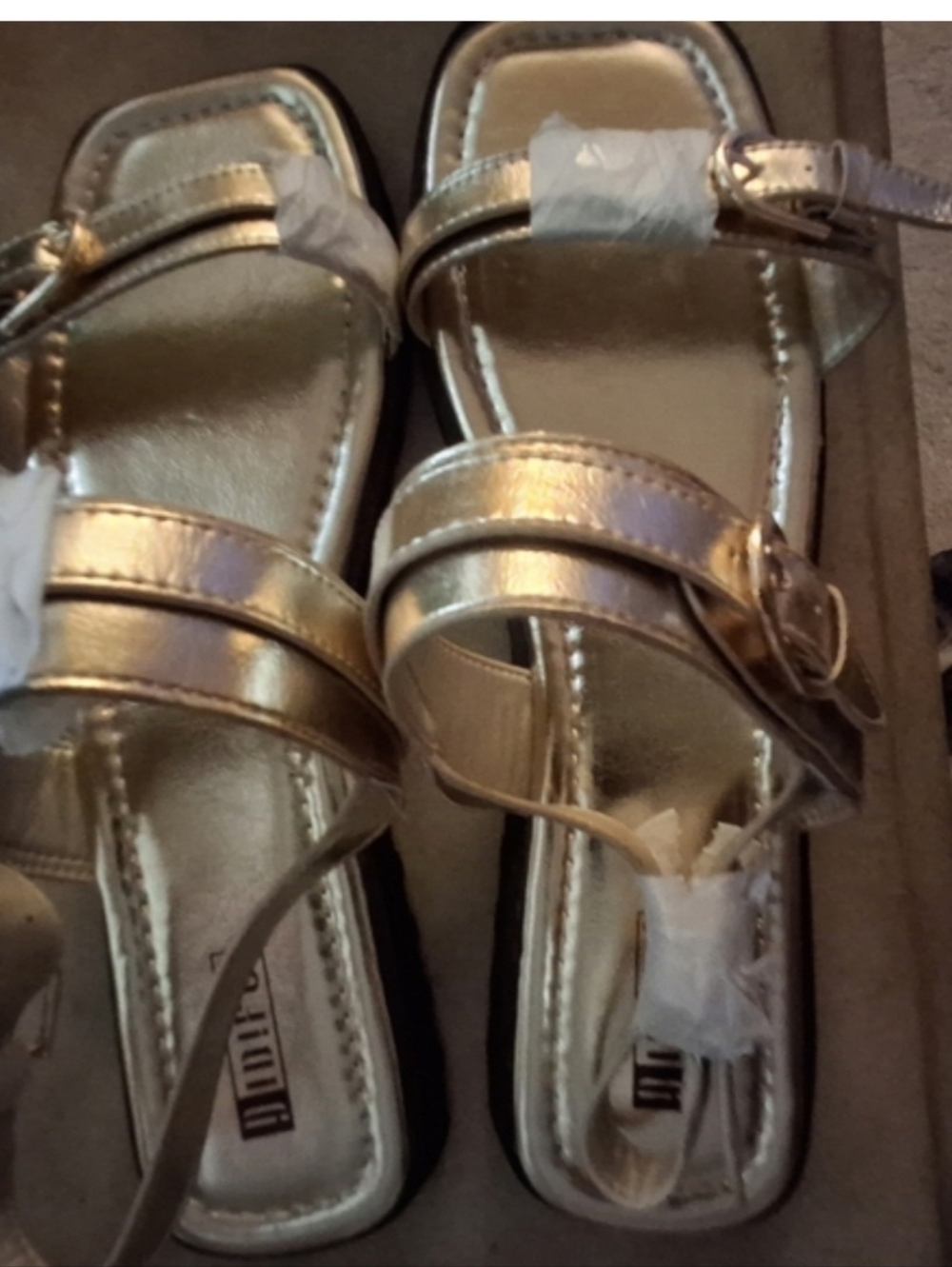 Metallic Silver Women's Flat Strappy Sandals - Sleek Casual Style